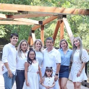 Meet your Posher, Dusty n